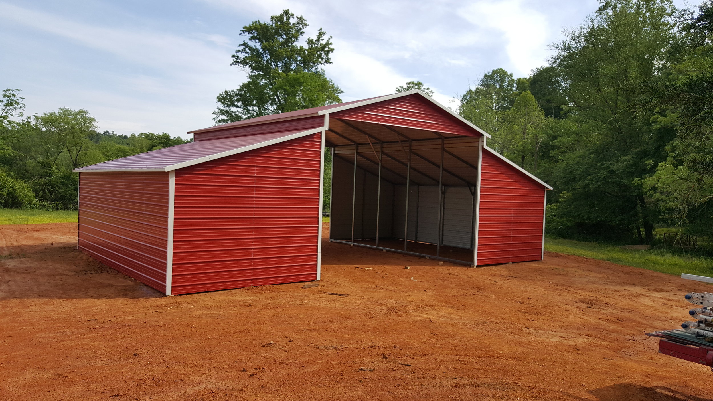 Horse Barn Pictures - Five Star Metal Buildings